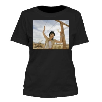 Elisha Cuthbert Women's Cut T-Shirt