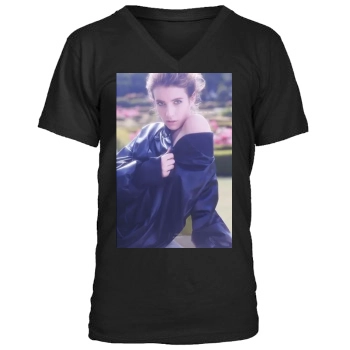 Emma Roberts Men's V-Neck T-Shirt