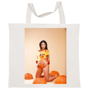 Emmanuelle Chriqui Tote