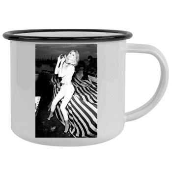 Claudia Schiffer Camping Mug