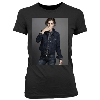 Asia Argento Women's Junior Cut Crewneck T-Shirt