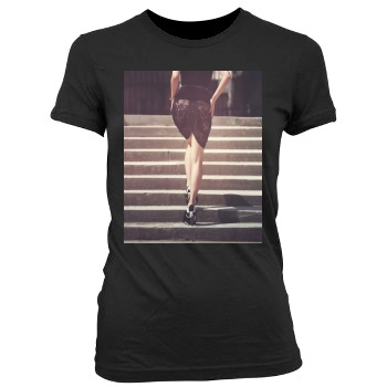 Barbara Palvin Women's Junior Cut Crewneck T-Shirt