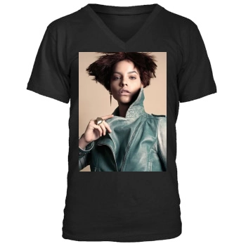 Barbara Palvin Men's V-Neck T-Shirt