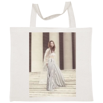 Barbara Palvin Tote