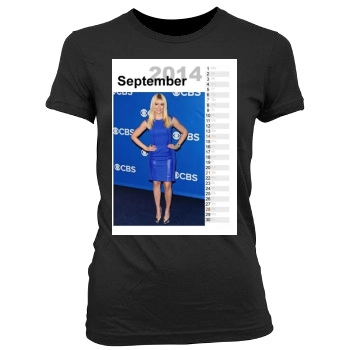 Beth Behrs Women's Junior Cut Crewneck T-Shirt