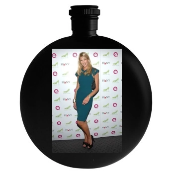 Beth Ostrosky Round Flask