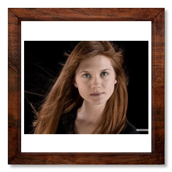 Bonnie Wright 12x12