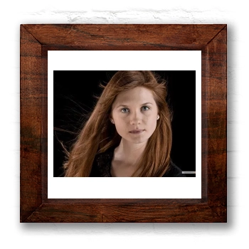 Bonnie Wright 6x6