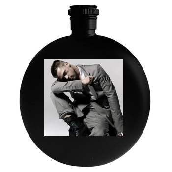 Brad Pitt Round Flask