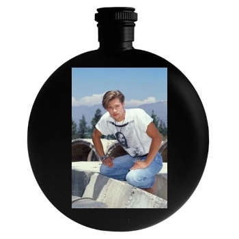 Brad Pitt Round Flask