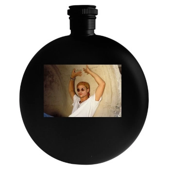 Brad Pitt Round Flask