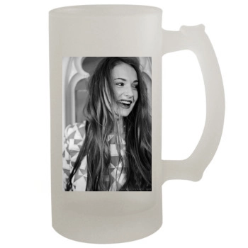 Sophie Turner 16oz Frosted Beer Stein