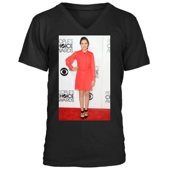 Bailee Madison (events) Men's V-Neck T-Shirt