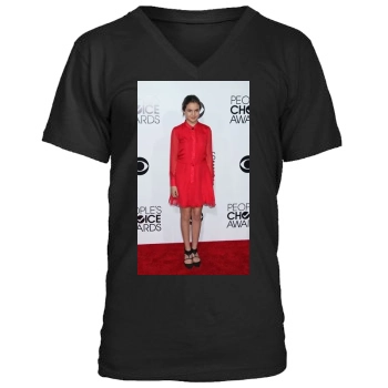 Bailee Madison (events) Men's V-Neck T-Shirt