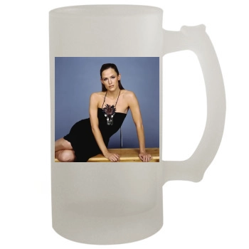 Jennifer Garner 16oz Frosted Beer Stein