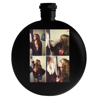 Jennifer Love Hewitt Round Flask