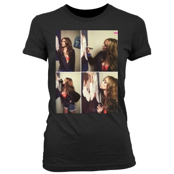 Jennifer Love Hewitt Women's Junior Cut Crewneck T-Shirt