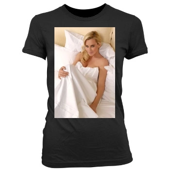 Jenny McCarthy Women's Junior Cut Crewneck T-Shirt