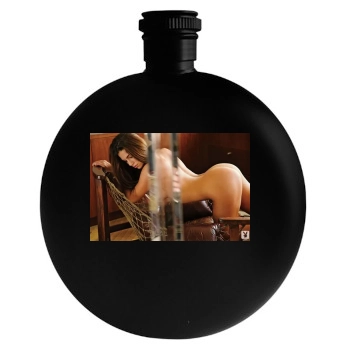 Jessica Ashley Round Flask