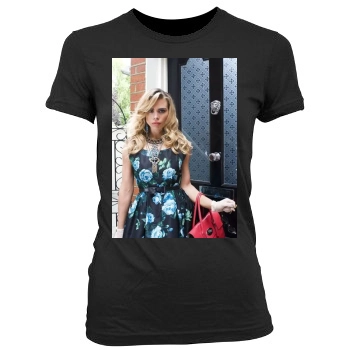 Billie Piper Women's Junior Cut Crewneck T-Shirt