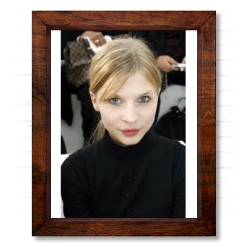 Clemence Poesy 14x17