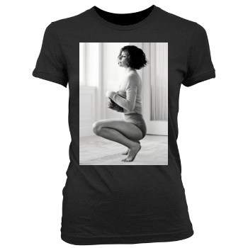 Evangeline Lilly Women's Junior Cut Crewneck T-Shirt