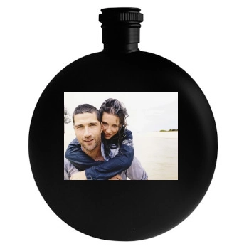 Evangeline Lilly Round Flask