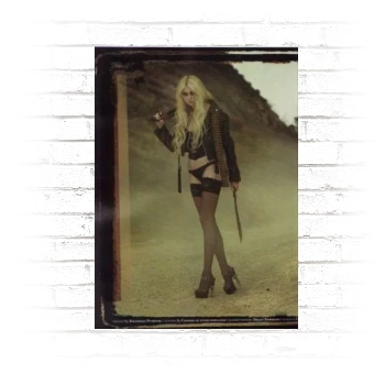 Taylor Momsen Poster