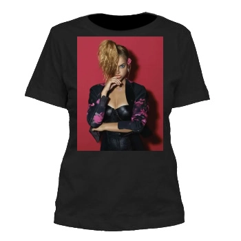 Barbara Palvin Women's Cut T-Shirt