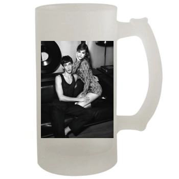 Barbara Palvin 16oz Frosted Beer Stein