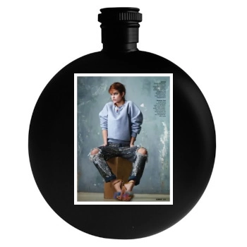 Barbara Palvin Round Flask