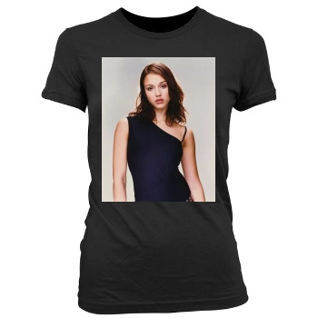 Jessica Alba Women's Junior Cut Crewneck T-Shirt