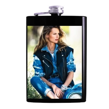 Edita Vilkeviciute Hip Flask