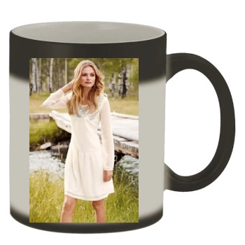 Edita Vilkeviciute Color Changing Mug