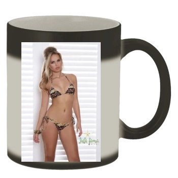 Elisandra Tomacheski Color Changing Mug