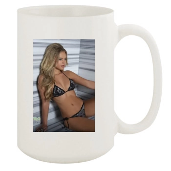 Elisandra Tomacheski 15oz White Mug