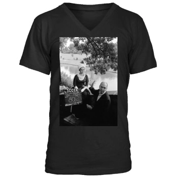 Elizabeth Taylor Men's V-Neck T-Shirt