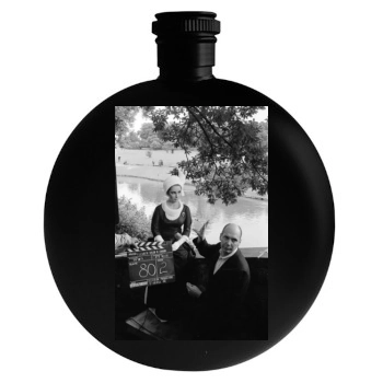 Elizabeth Taylor Round Flask