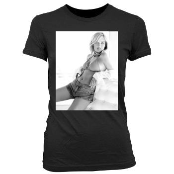 Elisha Cuthbert Women's Junior Cut Crewneck T-Shirt