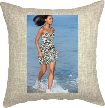 Emanuela de Paula Pillow