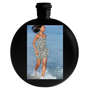 Emanuela de Paula Round Flask