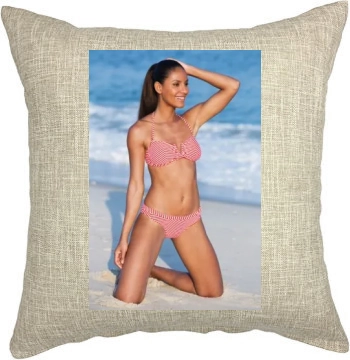 Emanuela de Paula Pillow