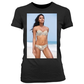 Emanuela de Paula Women's Junior Cut Crewneck T-Shirt