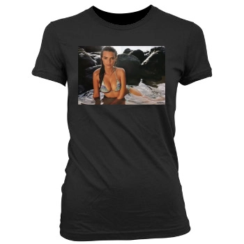 Emily Ratajkowski Women's Junior Cut Crewneck T-Shirt