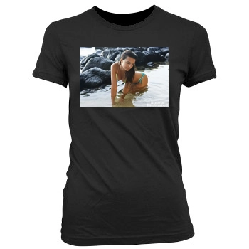 Emily Ratajkowski Women's Junior Cut Crewneck T-Shirt