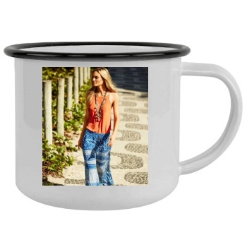 Fabiana Semprebom Camping Mug