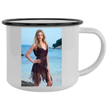 Fabiana Semprebom Camping Mug