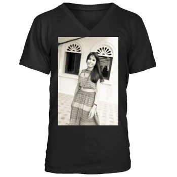 Freida Pinto Men's V-Neck T-Shirt