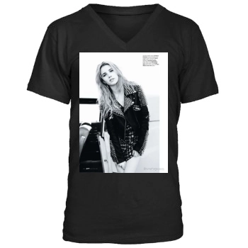 Emma Roberts Men's V-Neck T-Shirt