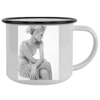 Paris Hilton Camping Mug